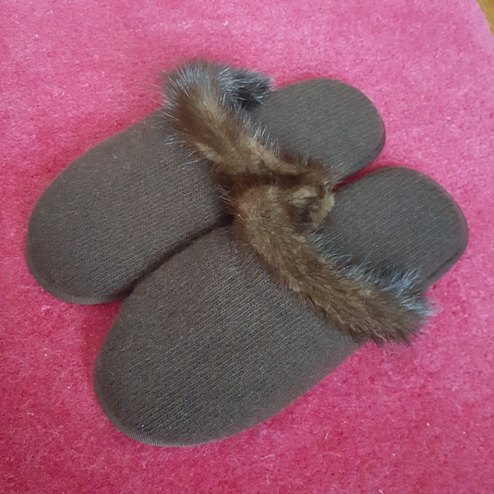Portolano cashmere mink slipers size M/L